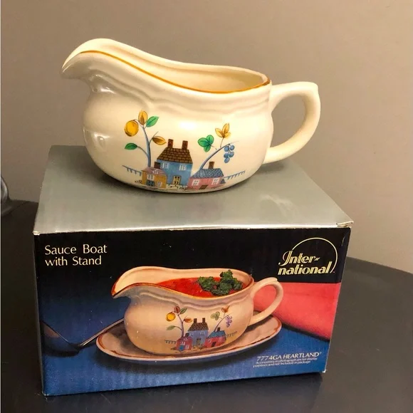 Vintage Gravy Boat With Plate International China Heartland Stoneware Japan 7774 - Picture 3 of 10
